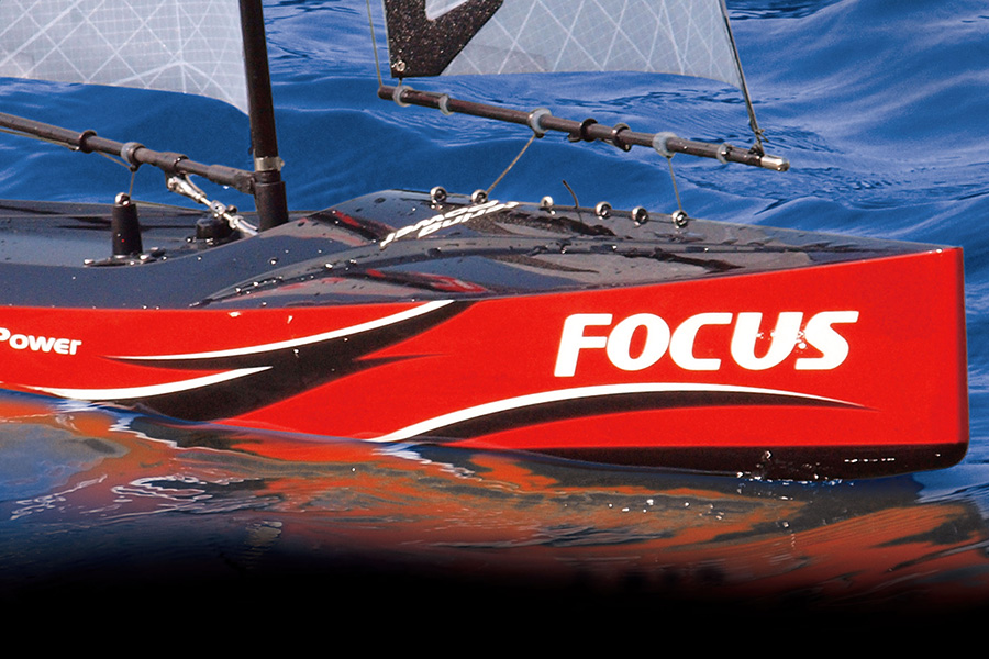 Radiostyrd segelbåt - Focus II - Joysway - 2,4GHz - RTR