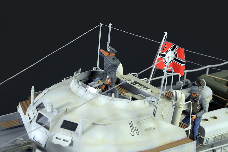 Thumbnail 659 f�r Byggsats Krigsfartyg - Schnellboot S 100 - 1:35 - Italeri