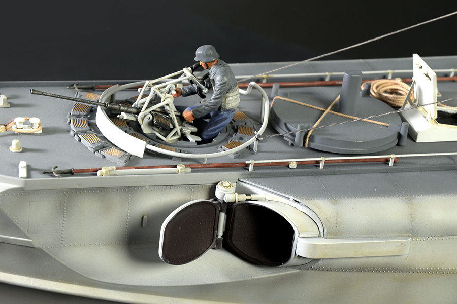 Thumbnail 659 f�r Byggsats Krigsfartyg - Schnellboot S 100 - 1:35 - Italeri