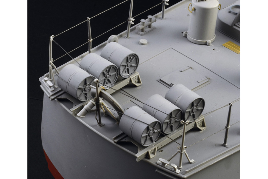 Thumbnail 659 f�r Byggsats Krigsfartyg - Schnellboot S 83 - 1:35 - Italeri