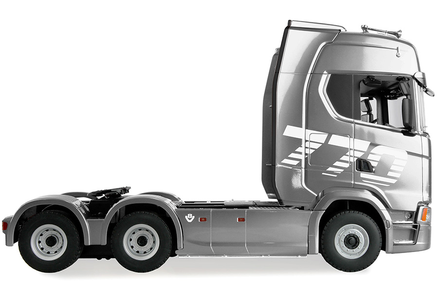 Thumbnail 659 f�r Radiostyrd lastbil - Scania 770 S V8 Truck 6x4 - Silver - 1:18 - 2,4GHz - RTR