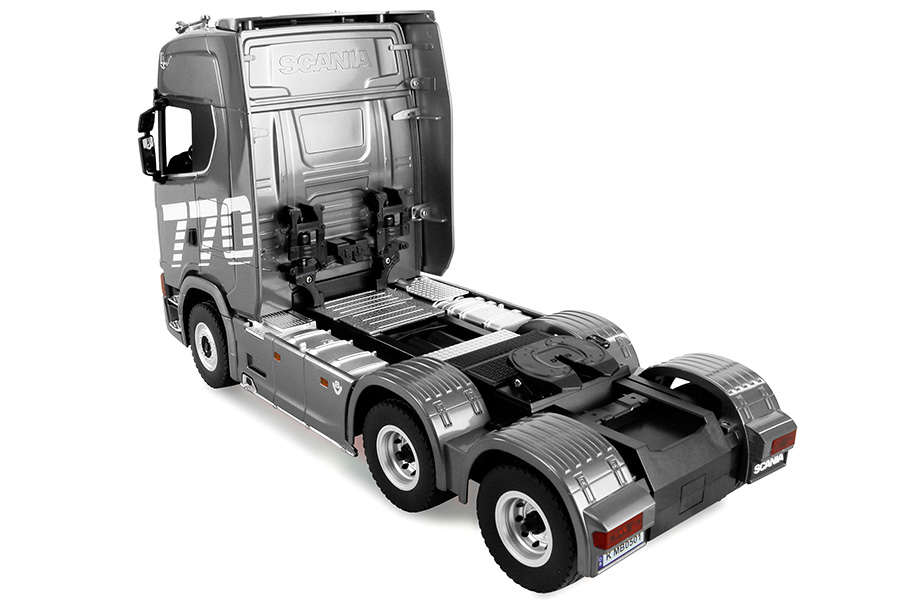 Thumbnail 659 f�r Radiostyrd lastbil - Scania 770 S V8 Truck 6x4 - Silver - 1:18 - 2,4GHz - RTR