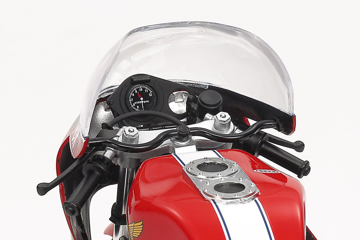 Thumbnail 740 f�r Byggmodell MC - Honda RS1000 Endurance Racer - 1:12 - Tamiya